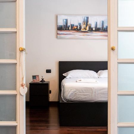 The Best Rent - Modern Duomo Apartment Milano Exterior foto