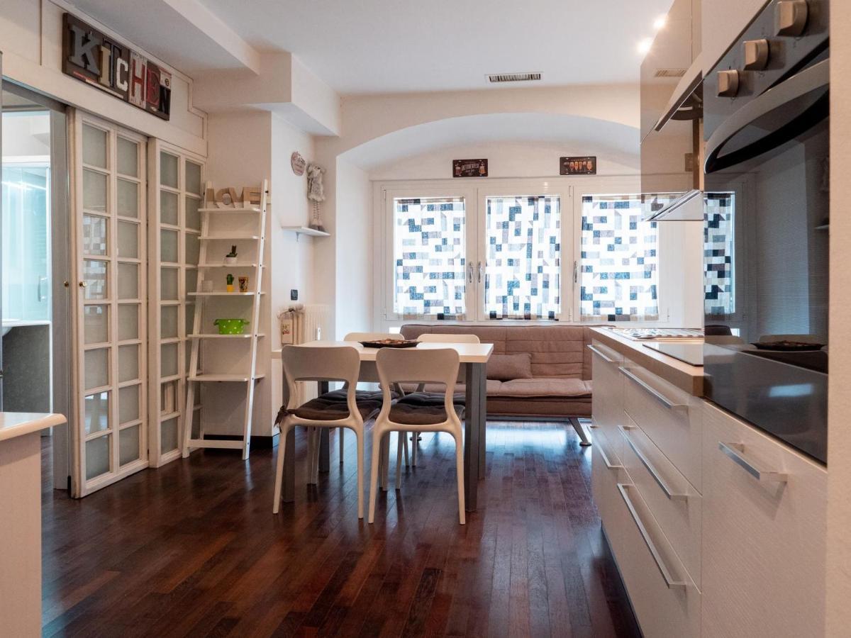The Best Rent - Modern Duomo Apartment Milano Exterior foto